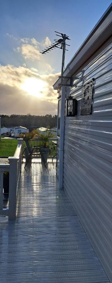 Moonflower Lodge Newton on the Moor Exterior foto