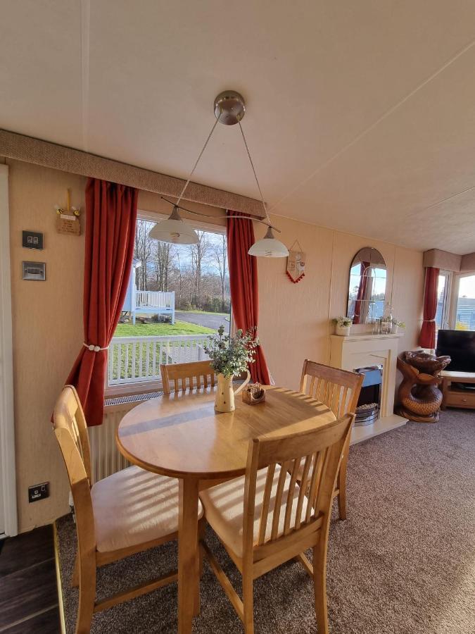 Moonflower Lodge Newton on the Moor Exterior foto